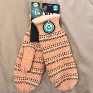 🌼Women’s Isotoner mittens | recycled yarn